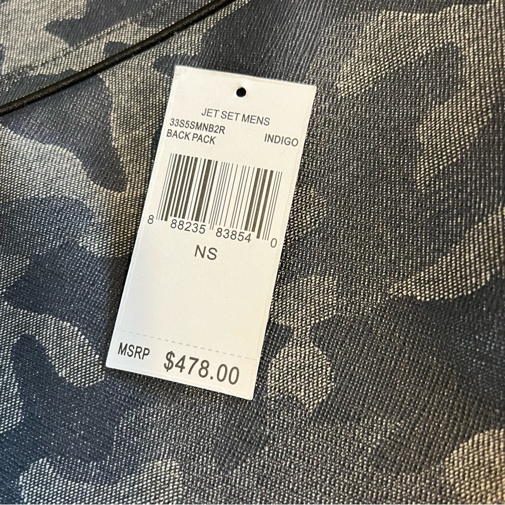 Michael Kors Jet Set Camo Backpack - Picture 11 of 15